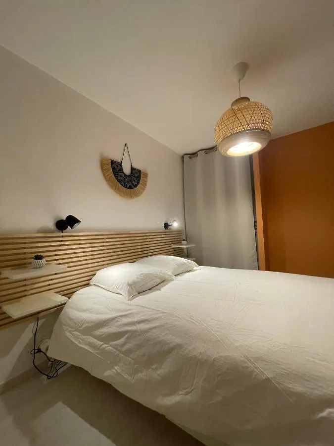 Grand Studio Hyper Centre Wifi Rodez France